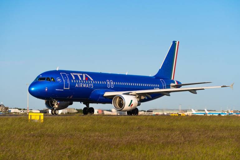 Ita Airways cancella i voli Milano Napoli e ritorno: proteste dei passeggeri