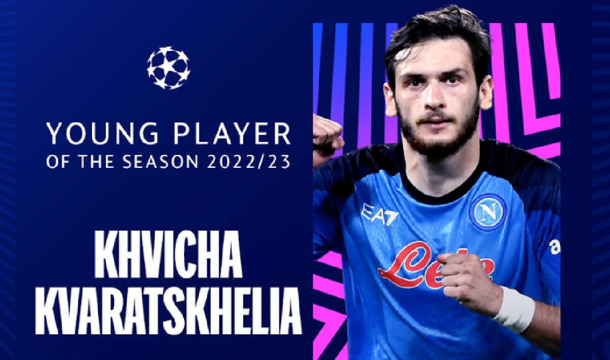 Kvaratskhelia eletto miglior giovane della Champions League 2022/23
