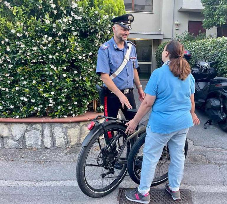 Piano di Sorrento, ladri di e-bike in trasferta arrestati dai carabinieri