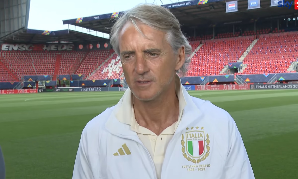 Mancini: “Io mai infelice in Nazionale. Mercato? Per fortuna il Napoli ha preso l’allenatore…”