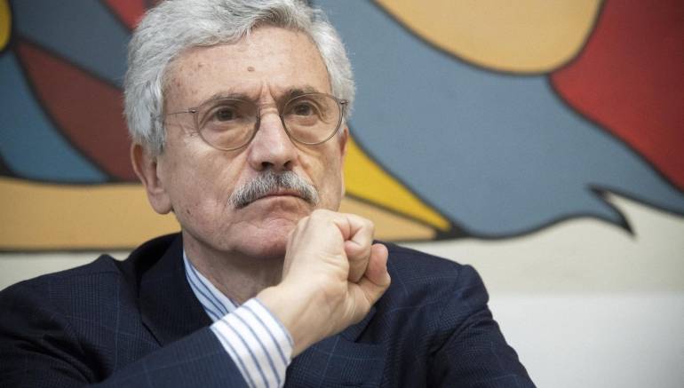 Napoli, navi e aerei alla Colombia: indagati D’Alema e Profumo