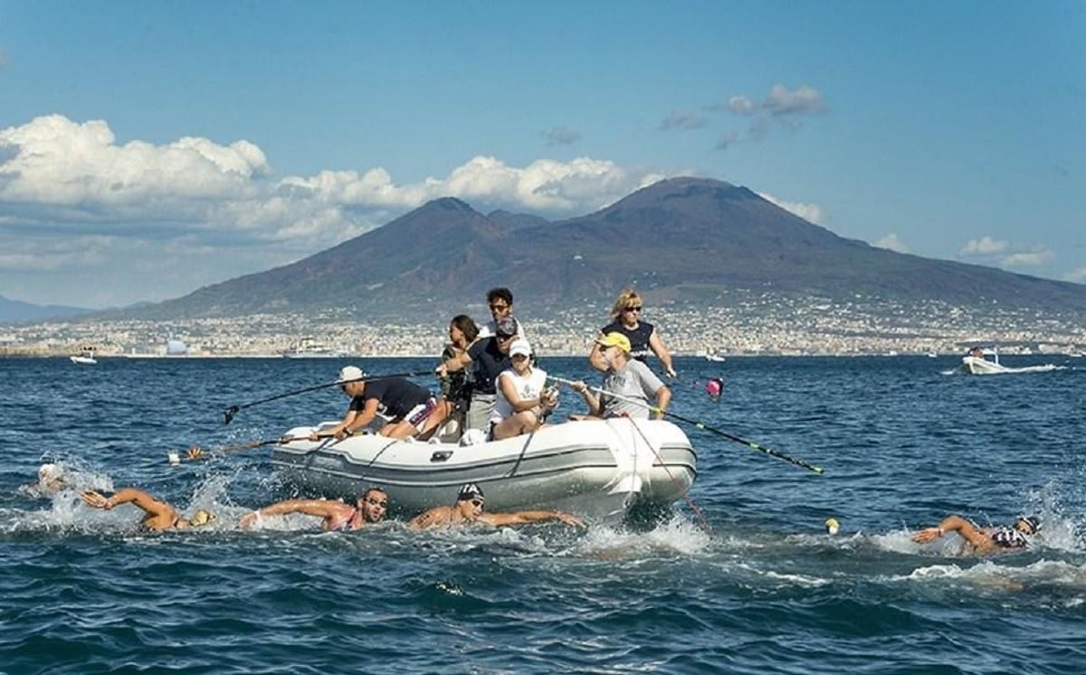 Nuoto di fondo, 81 atleti per le prove open Capri-Napoli