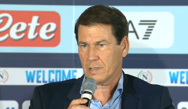 Garcia si presenta: “Al Napoli per vincere trofei, non ho paura. Mercato? Nessun insostituibile”