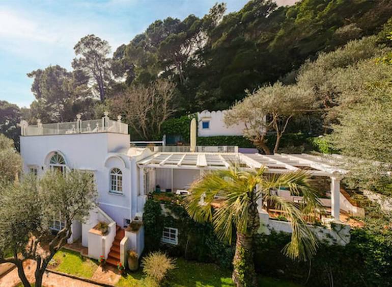 venduta villa christian de sica