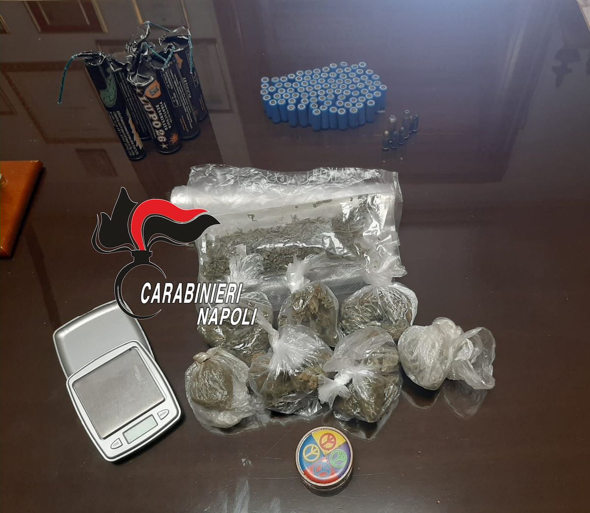 Agerola, marijuana e “palle di fuoco”: arrestato 39enne