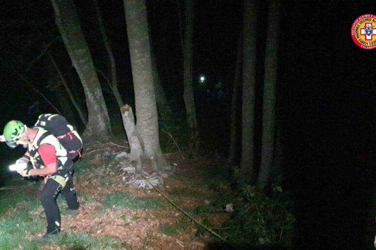 escursionista dispersa pollino