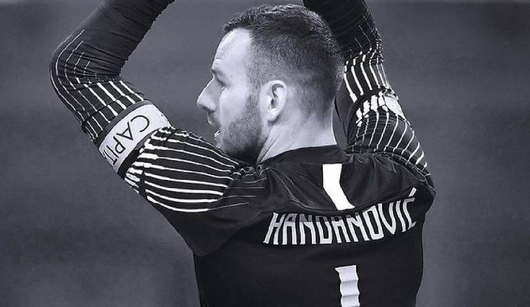 Handanovic lascia l’Inter dopo 11 anni: “Amareggiato, triste, felice”
