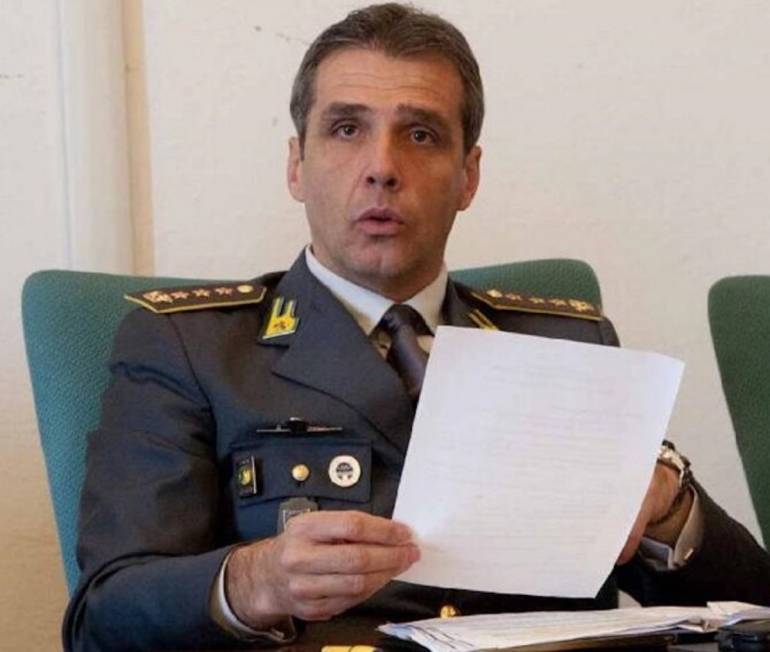 Napoli, il colonnello Mendella assolto dall’accusa di corruzione. Sentenza passata in giudicato