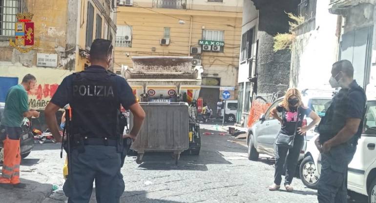 porta nolana blitz mercati irregolari