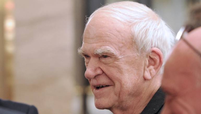 E’ morto a 94 anni Milan Kundera, lo scrittore che ha cambiato la letteratura del Novecento