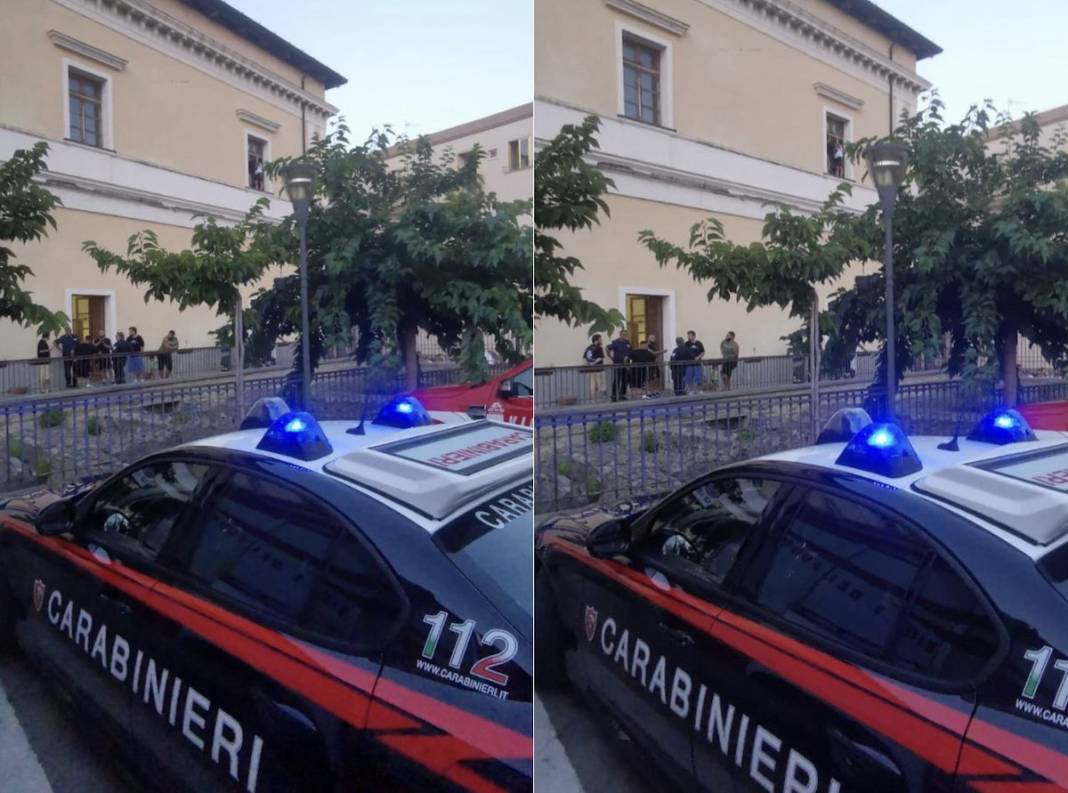 carabinieri minaccia suicidio