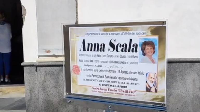 Piano di Sorrento, the murderer remains in prison. Pain and anger at Anna Scala's funeral