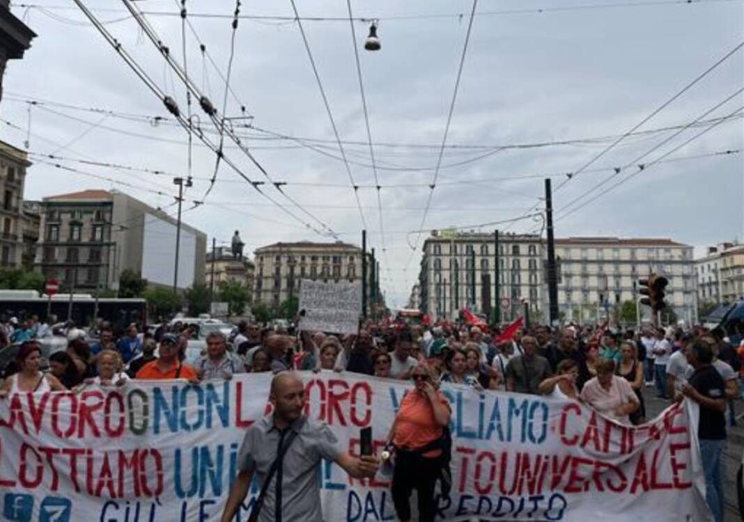 manifestazione roma percettori Rdc