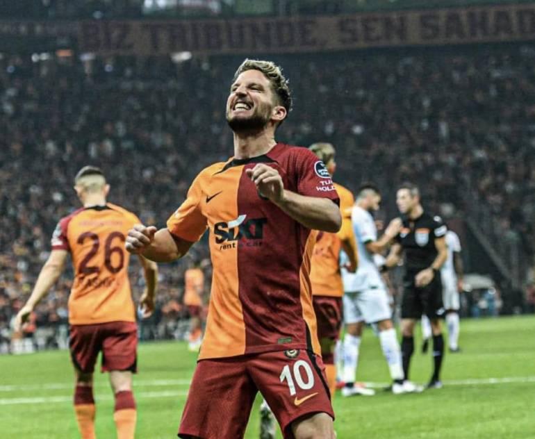 Pazza idea Roma: Ciro Mertens per l’attacco