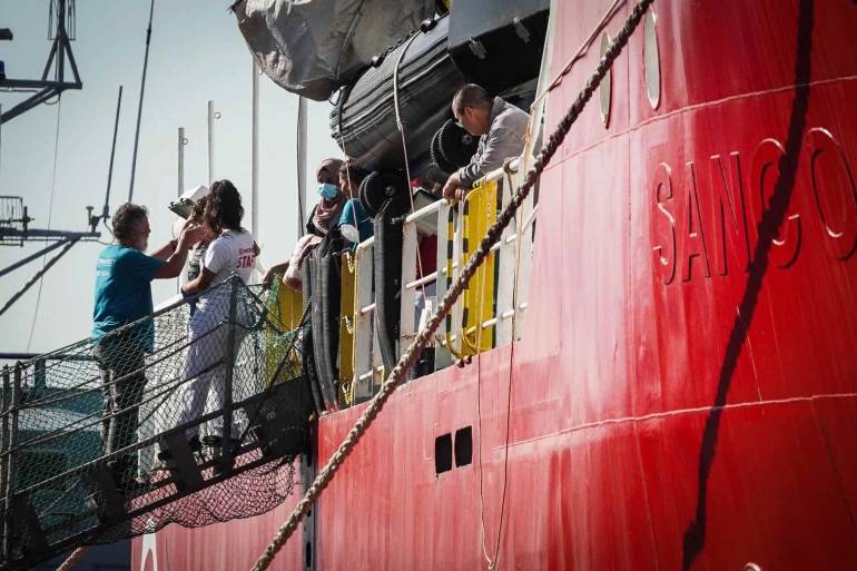 Napoli, arrestato lo scafista degli egiziani sbarcati al porto