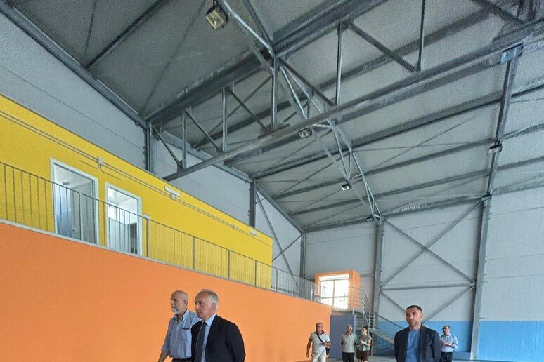 nuovo palazzetto caserta