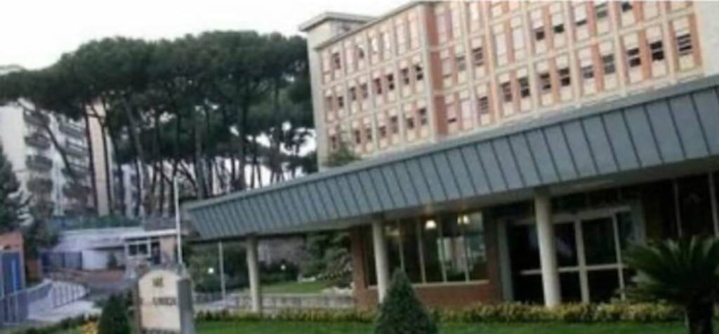 Covid studio del Pascale: chi lo ha avuto ha uno “scudo” contro il cancro