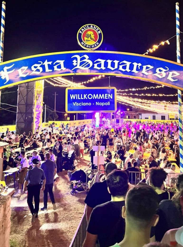 Visciano, la Festa Bavarese conquista l’intero hinterland. Prorogata la chiusura al 9 agosto