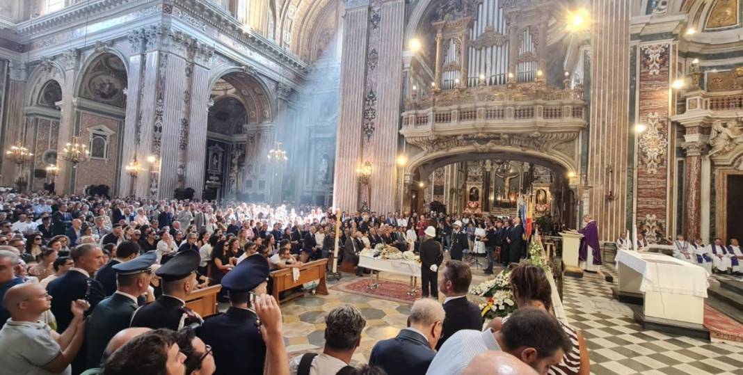 Arcivescovo Battaglia Funerali Giovanbattista Cutolo