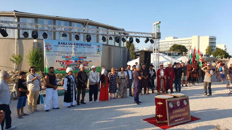 Grande successo del Kara Ulis Kurultai