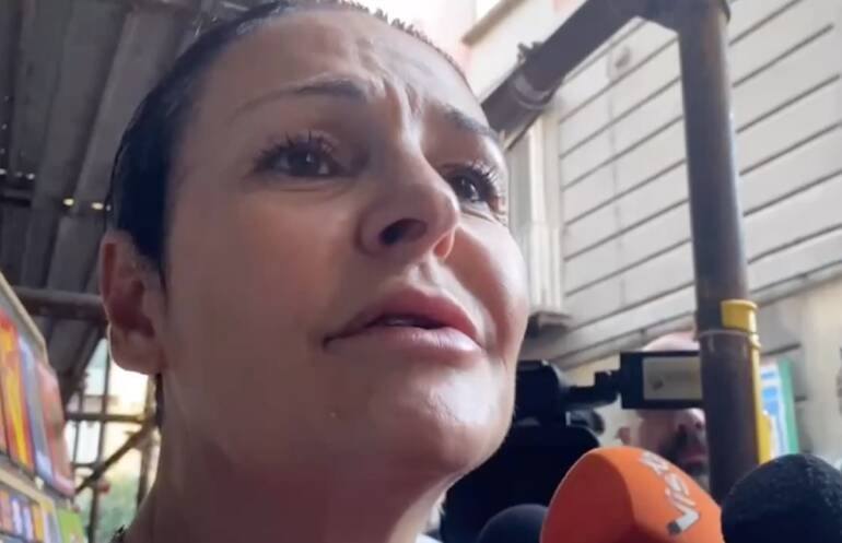 La mamma del musicista ucciso: “Cacciamo via il tumore che uccide Napoli”