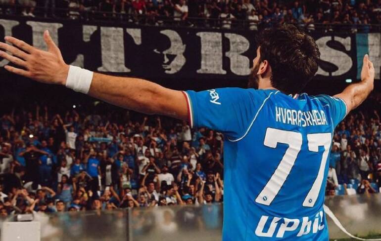 Kvaratskhelia: “Mi mancava il gol, ero nervoso. Ora torniamo a giocare così”