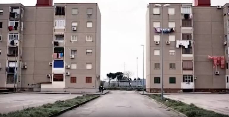 Blitz ad Afragola: arresti e sequestri nella città della faida di camorra