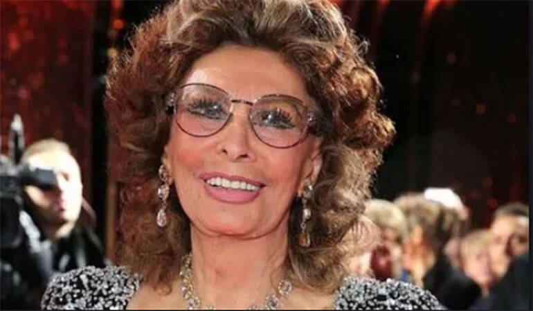 Sophia Loren, icona italiana, eletta personaggio dell’anno dalla Treccani