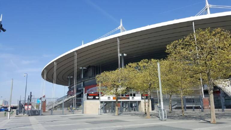Il Guardian accusa: “UEFA, prove false nell’inchiesta sulla finale di Champions 2022”