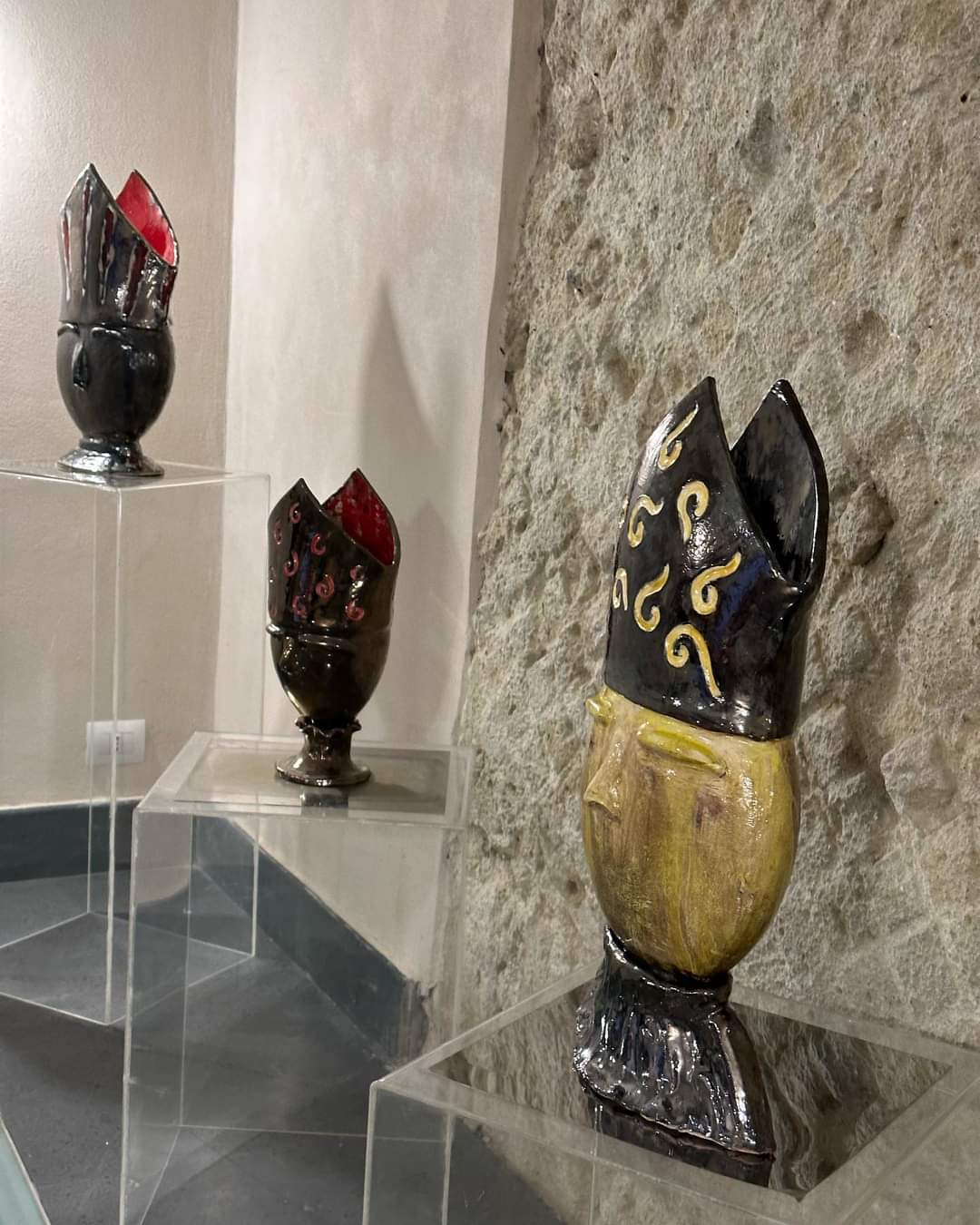 Prosegue la I edizione della rassegna al Rione Terra tra arte e cultura con spettacoli e botteghe aperte