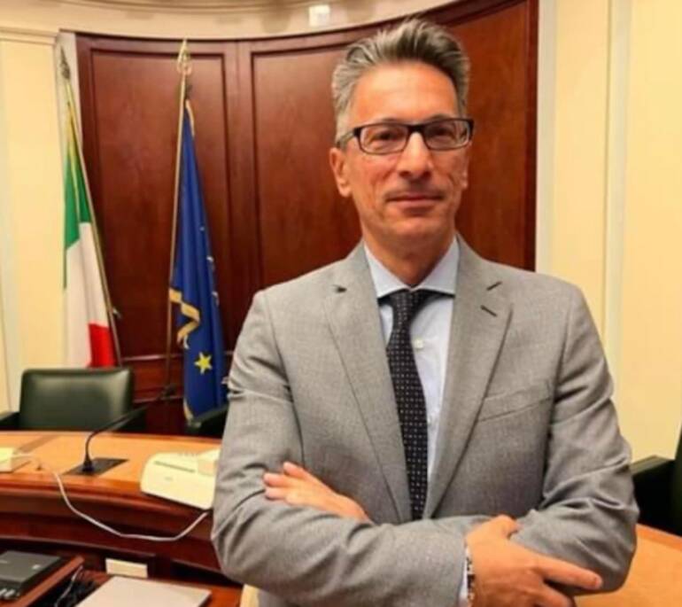 Il senatore Mazzella: “Ho scritto al governatore De Luca, riaprire subito il pronto soccorso dell’ospedale di Boscotrecase”