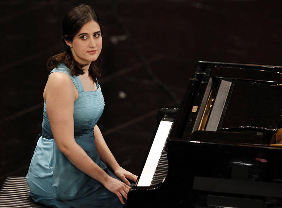 Musiche di Mozart per concerto della pianista Leonora Armellini al Teatro Acacia di Napoli