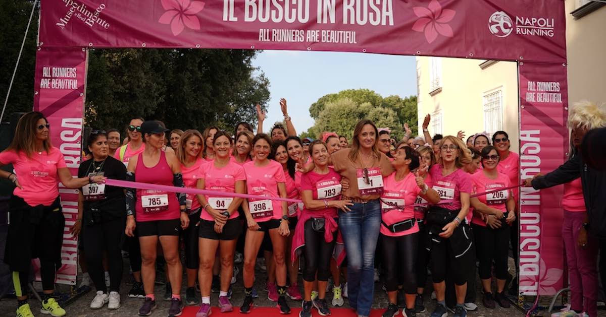 Napoli, ritorna "Bosco in rosa":  l'evento podistico al femminile a Capodimonte