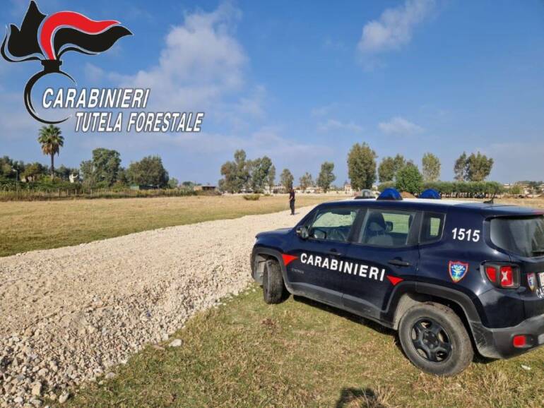 Castel Volturno, sequestrate opere abusive realizzate in area sottoposto a plurimo regime vincolistico