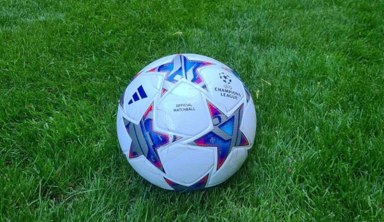 Torna la Champions: non solo Napoli-Real, altri tre match clou per le italiane