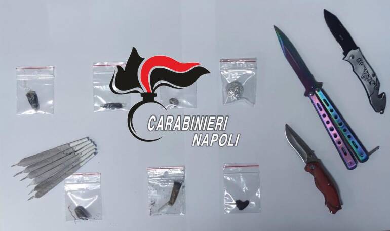 Due 16enni armati di coltelli nella movida del Vomero: denunciati