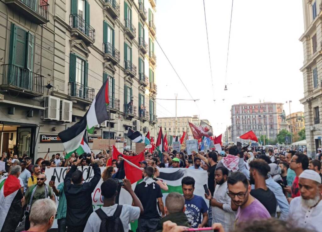 Napoli, 500 persone al corteo “Palestina libera”