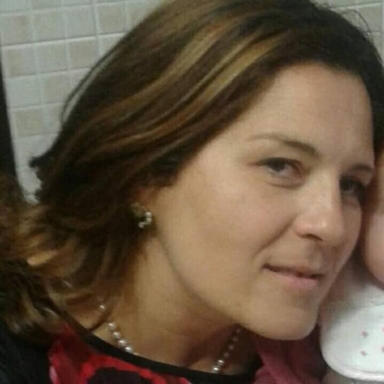 Casavatore, edilizia scolastica, cultura e lotta alla camorra: il silenzioso e instancabile lavoro dell’assessore Elsa Picaro.