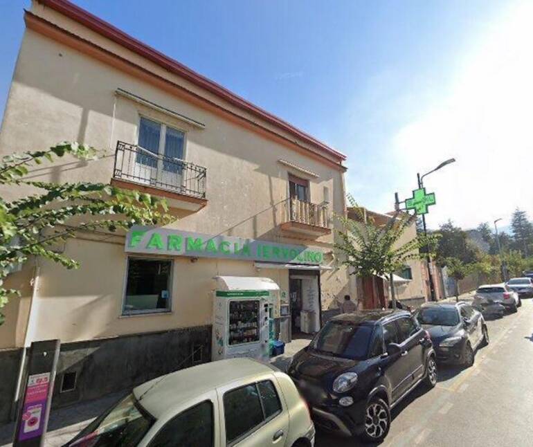 Gragnano, banditi in azione nella farmacia di via Marianna Spagnuolo