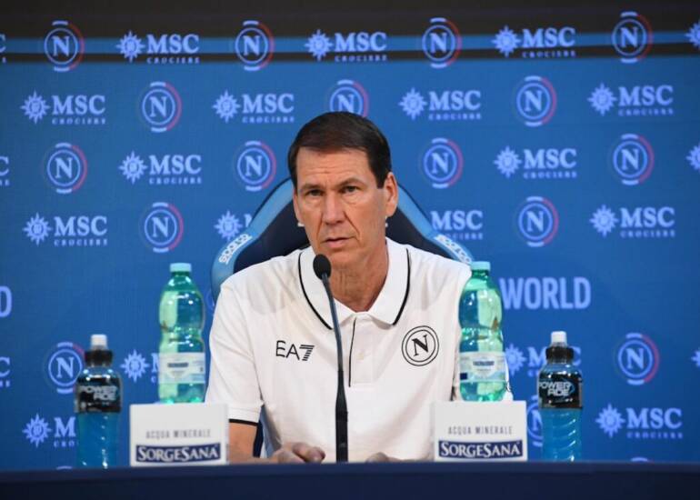 Napoli, Garcia: ‘Con la Fiorentina per continuare la striscia di vittorie’
