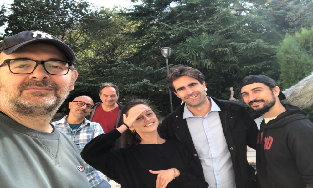 'Ghosting', arriva la commedia esoterica diretta da Michele Pinto