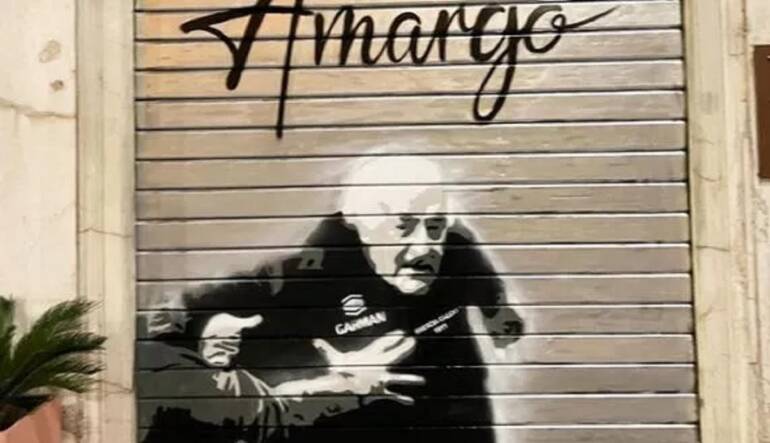 La famosa ‘corsa’ di Mazzone diventa un murale a Brescia