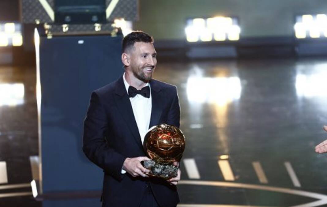 Messi vince il suo ottavo Pallone d'oro: 