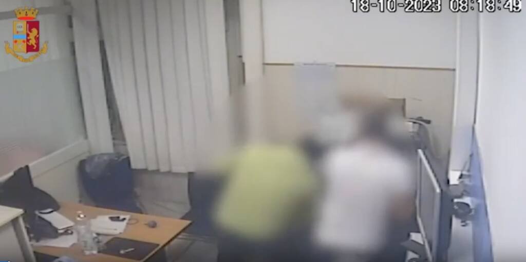 Portici, presi i tre rapinatori dell’ufficio postale