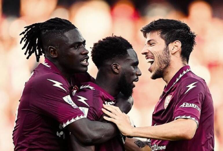 Tutto in 15′, tra Salernitana e Cagliari un pari che scontenta tutti