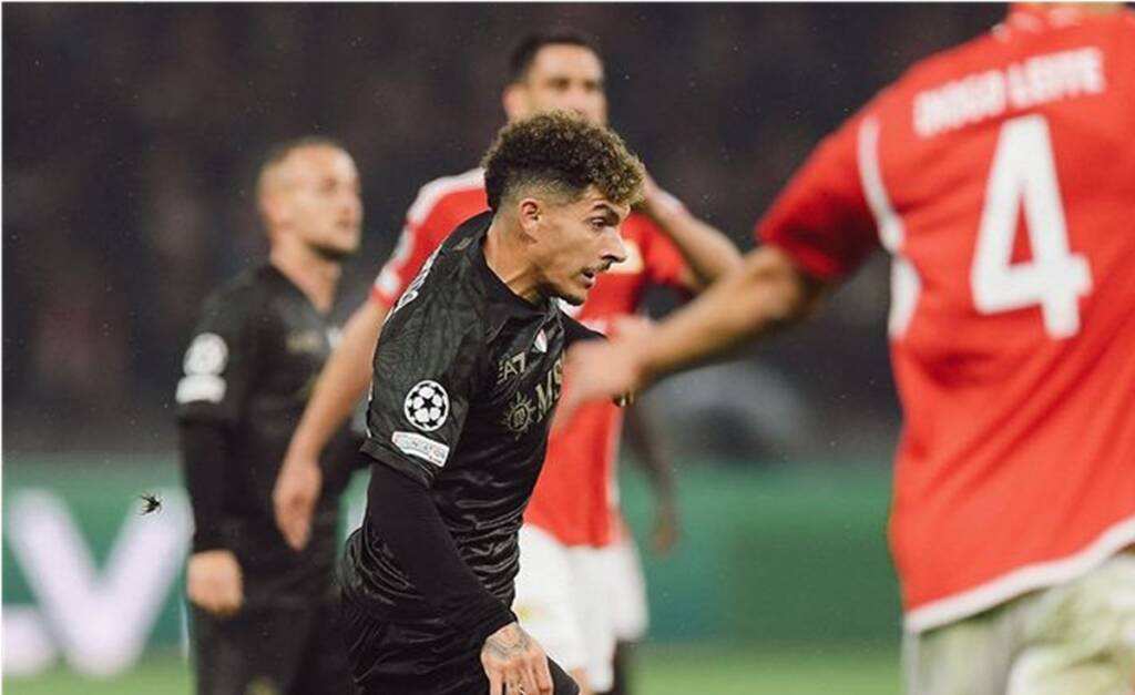 Ascolti TV: 3,5 mln di spettatori per il Napoli in Champions su Canale 5