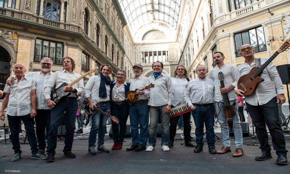 NOI Nuova Orchestra Italiana, ritorno sulle scene con il debutto al Teatro Augusteo e con la partecipazione straordinaria di Gino Rivieccio