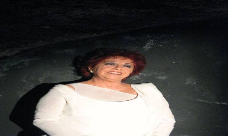 Teatro Instabile Napoli, venerdì 24 novembre Tina Femiano in ‘Amori criminali’