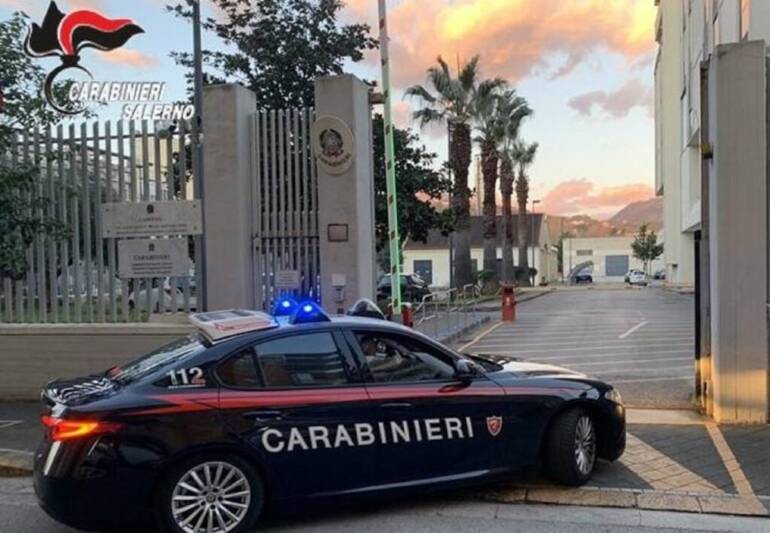 Salerno, la banda di ladri rubava solo auto italiane
