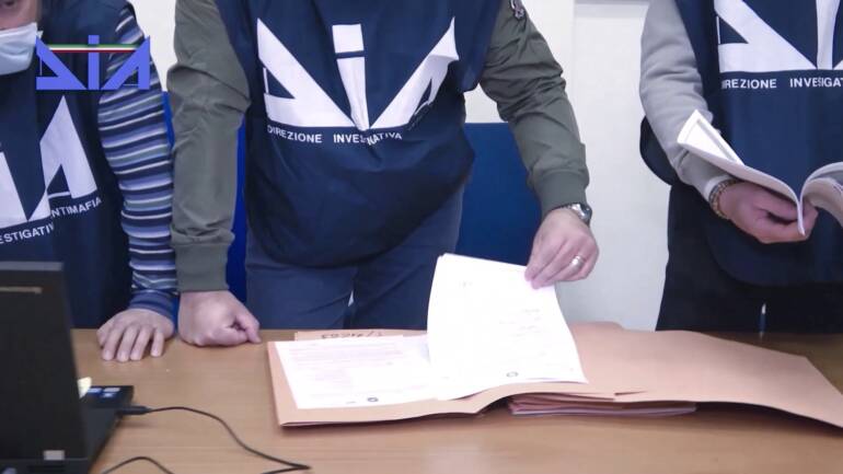 salerno, simula sequestro di persona